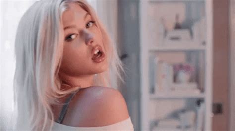 Kick You Out Loren Gray Gifs Get The Best Gif On Giphy