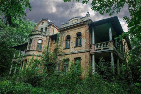 Top 10 Most Haunted Places Around The World