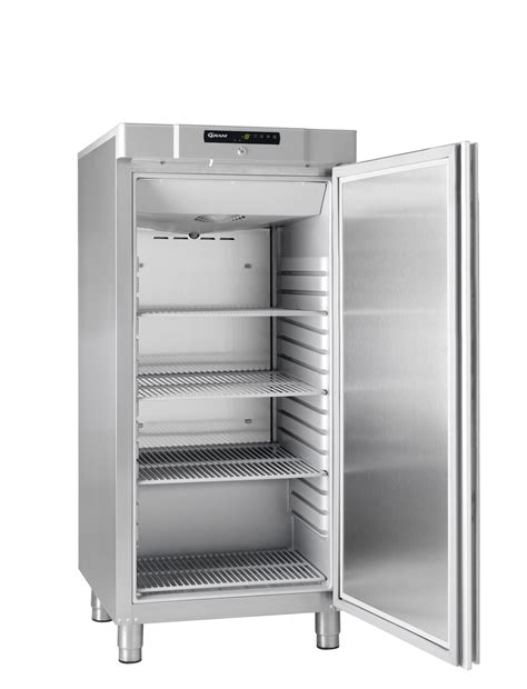 Compact Commercial Upright Freezer Energy Efficient Gram F310 Skanos
