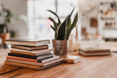 Aesthetic Book Pictures Download Free Images On Unsplash