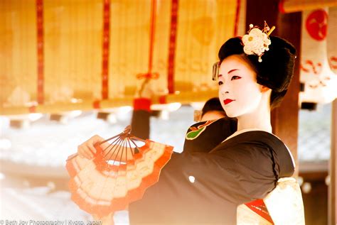 japanese fan dance geisha winter dance fan dance