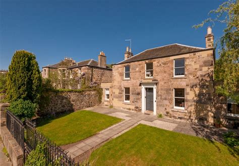 The Lochside House Residence Apartments In Edinburgh Self Catering
