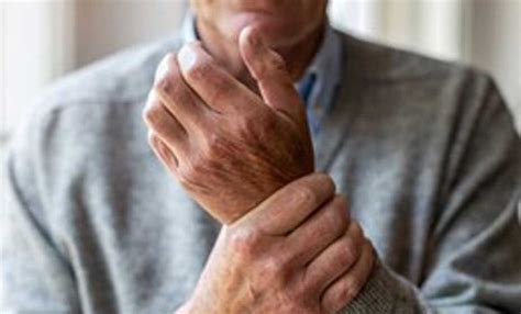 6 Tips For Managing Arthritis Pain In Cold Weather Houston Hand Surgeon Korsh Jafarnia Md