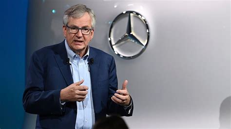 Daimler Truck Lkw Bauer Rechnet Nach Milliardengewinn Mit