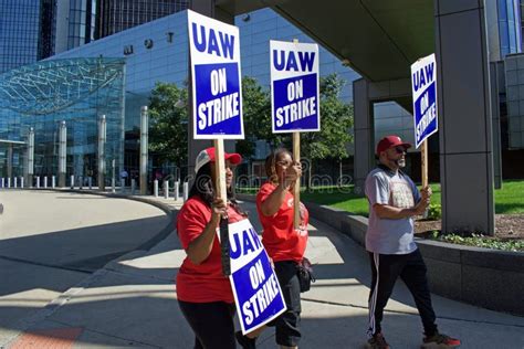 General Motors United Auto Workers On Strike Editorial Image Image
