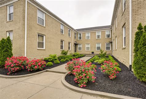 611 Madison St, Clarksville, TN 37040 - Gracey Court & The Phoenix