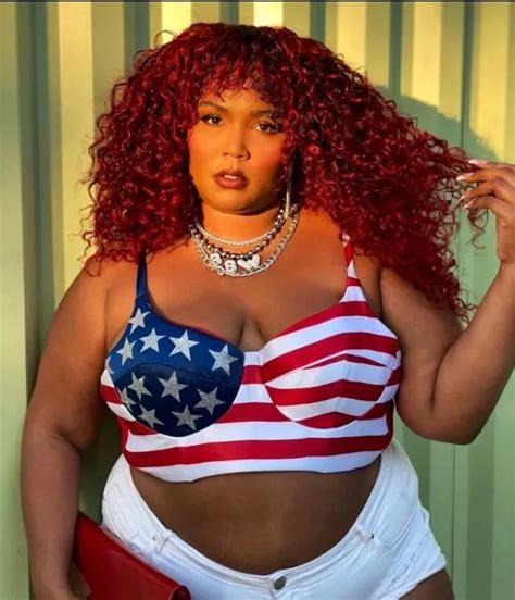 Lizzo Amazes As She Poses Completely Naked For An Unedited And No My