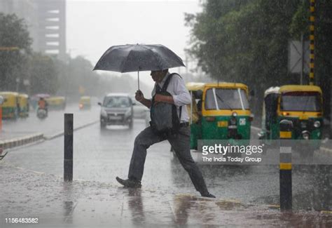 Delhi Monsoon Photos And Premium High Res Pictures Getty Images