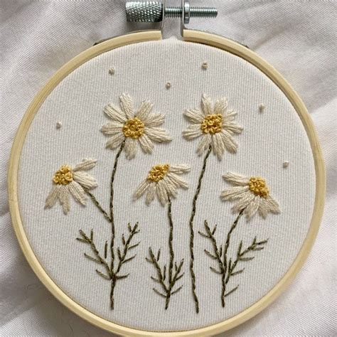 Daisies Embroidery Kit Floral Hand Embroidery Kit For Beginners Daisy