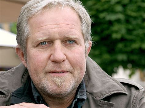 Misst man beliebtheit nach den. Tatort-Roulette: Die aktuellen Kommissare im Überblick ...