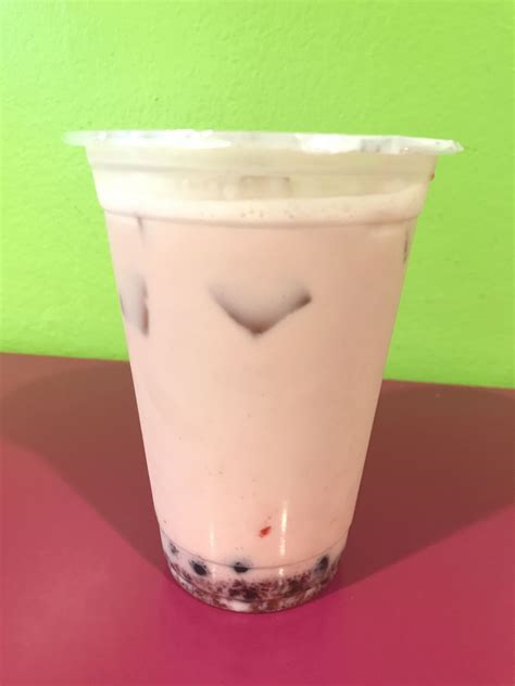 To ensure the perfect drink, chatime tea is brewed fresh in store. Strawberry Milk Tea - chatime in 2019 | Milk tea ...