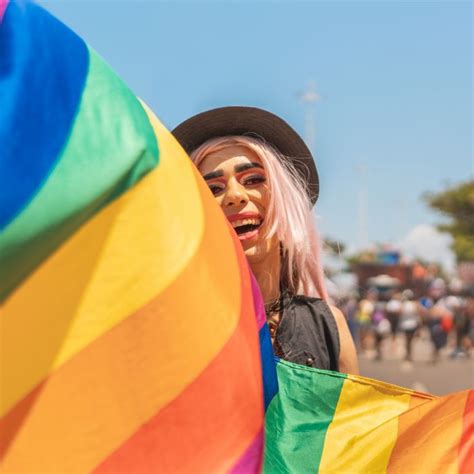 A realidade da comunidade LGBTQIAP no Brasil não é fácil mas estamos