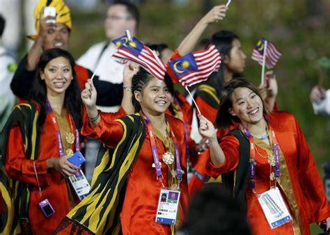 People aged between 15 and 40. Malaysia: Syndicate siphons off £17m from Youth and Sports ...