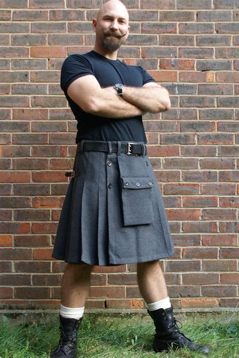 City Skilt Features And Sizing Kilt Outfits Men In Kilts Kilt Pattern