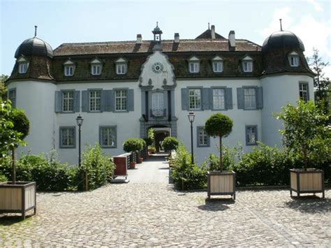 He is currently spending a reported £6.5m building a new home on the property. Restaurant Schloss Bottmingen, Bottmingen - Restaurant ...