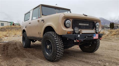 Mike Johnsons 1968 Ih Scout 800a