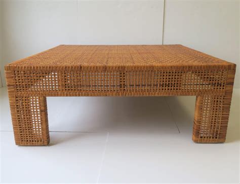 Gold/marble medium round marble coffee table set. Large Wicker Rattan Coffee Table, circa 1980s For Sale at ...