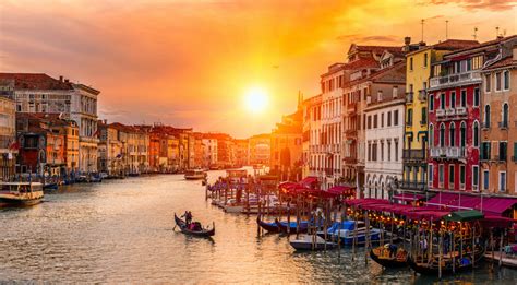 The Romantic City Born Of Water Venice Hippocketwifi