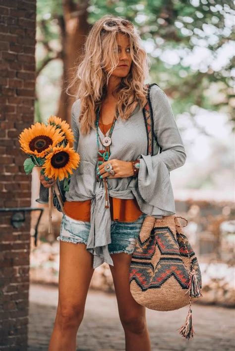 A hot summer day and that perfect casual bohemian look you need to try.
