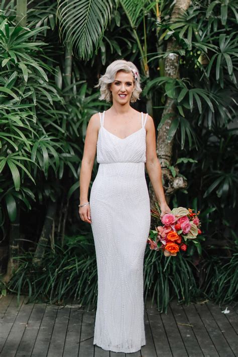 Randy fenoli original runway finale wedding dress. Rachel Gilbert Caeley Gown Ivory Second Hand Wedding Dress ...