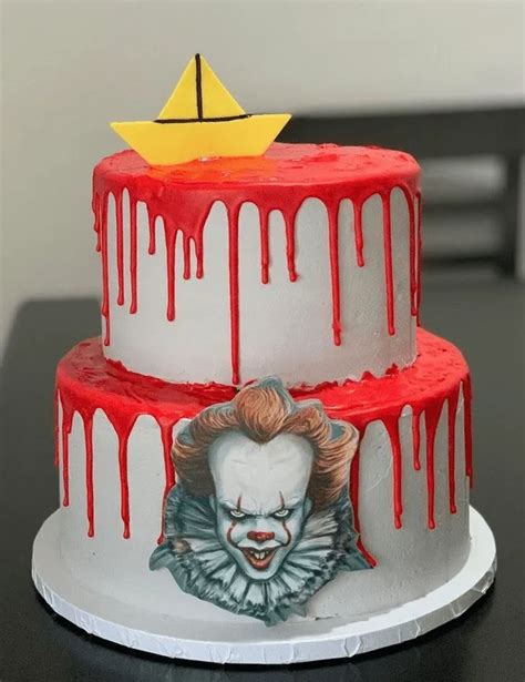 Pennywise Cake Design Images Pennywise Birthday Cake Ideas Halloween Birthday Cakes Scary