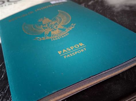 Paspor merupakan dokumen resmi yang dapat digunakan sebagai identitas pengenal ketika anda berada di negara asing. Cara Membuat E Paspor