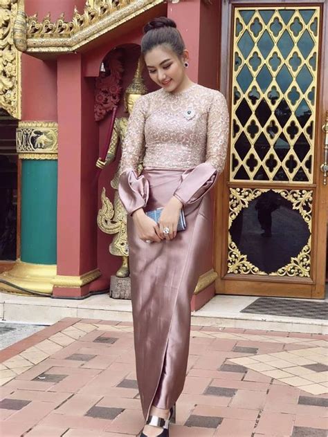 Myanmar Traditional Dress Thai Traditional Dress Traditional Fashion