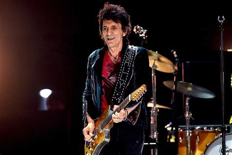 Ronnie Wood Working On New Solo Album Documentary Report