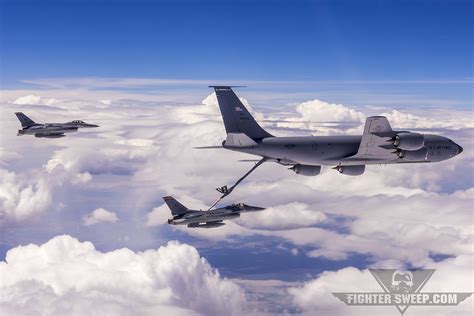 Boeing Kc 135r Stratotanker Nkawtg Fighter Sweep