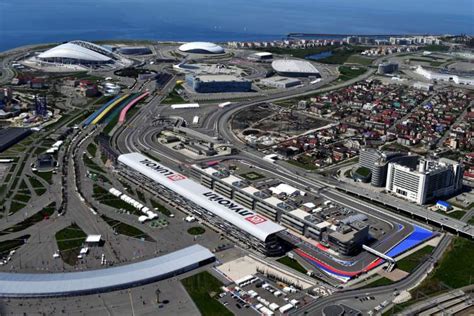 Hamilton They Should Reverse Sochi Autodrom Layout Grand Prix 247