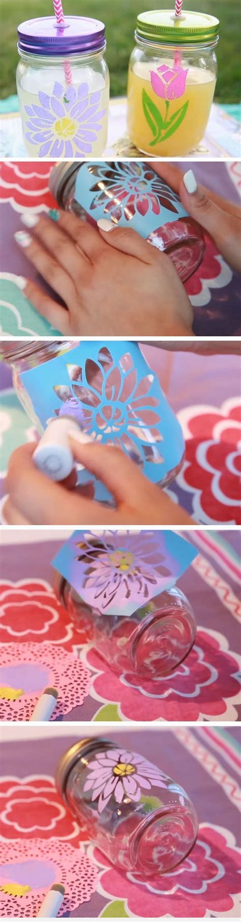 Finally…a birthday gift for mom from her daughter that will make her laugh and make your siblings totally jealous of you. 24 Creative DIY Gift Ideas | Birthday gifts for best ...