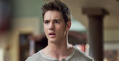 steven r mcqueen bio early life career net worth and salary