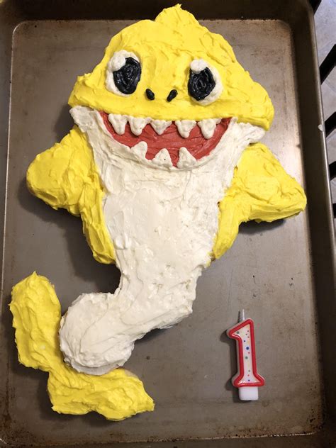 Baby Shark Cupcake Cake For A 1st Birthday Rbaking