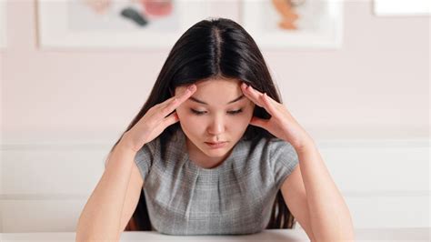 Sakit Kepala Saat Menstruasi Ini Solusinya Klikdokter