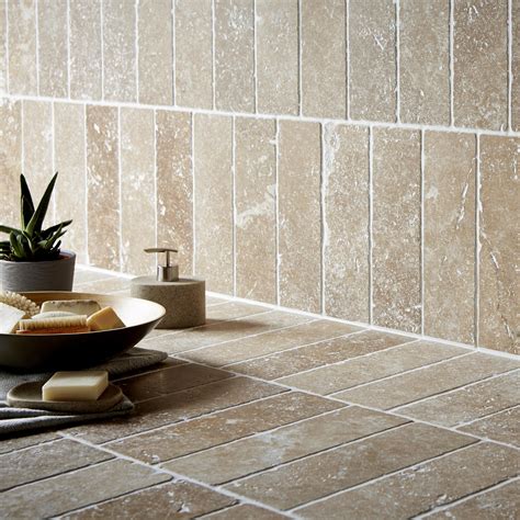 Tumbled Noce Stone Effect Travertine Wall Tile Pack Of 15 L305mm W