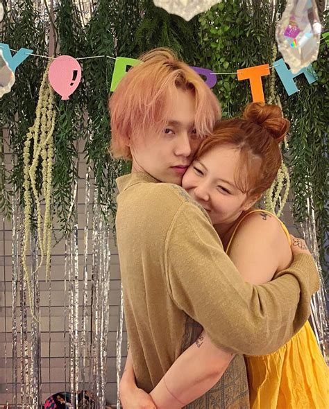 Hyuna And Dawn Continue Their Love Story For Five Years As They Display