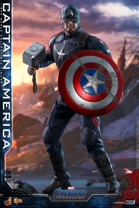 There are a few additional details when comparing it to the original shield such as a redesigned star and a few additional lines. Marvel Endgame Captain America One Sixth Scale Collectable ...