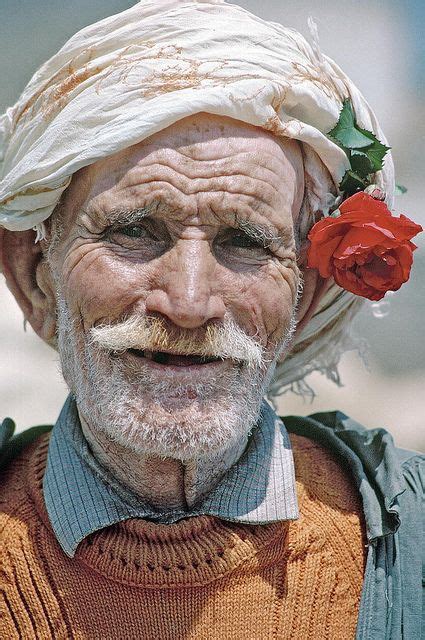 elderly man tunisia old faces portrait interesting faces