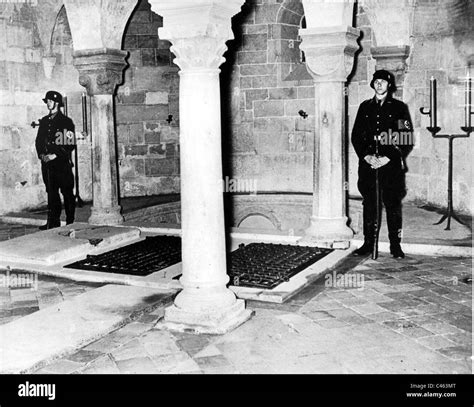 Guard Of The Ss Bodyguard Regiment Adolf Hitler In The Quedlinburg