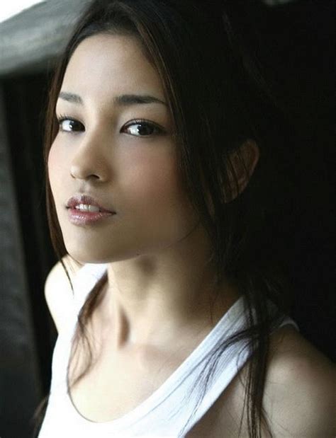 Japanese Sexy Actress Akira Kuroki Meitu Inews