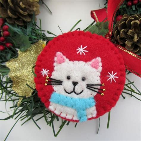 Cat Felt Brooch Pin Cat Jewellery Festive Cat Brooch Winter Etsy Uk
