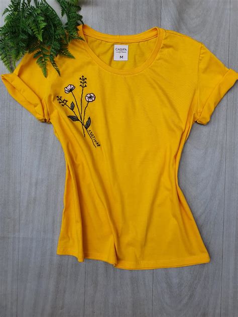 Camiseta Bordada à Mão Ramo Flores Coloridas Casifa Tshirt
