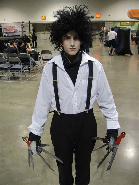 make an edward scissorhands costume halloween costumes edward scissorhands costume cute