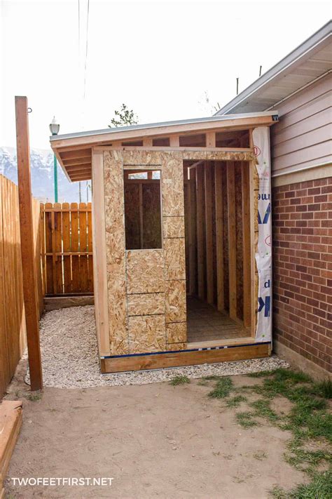 Build an attractive 6'x8' gable roof shed that will look great in your landscape. Build a Lean-to Roof for a Shed