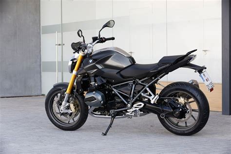 For model year 2015, a completely new r1200r with the same 125 hp (93 kw). 2015 BMW R1200R LC 詳細情報・前編 | Bmwオートバイ、バイク、エンジン