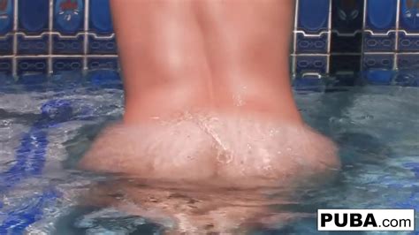 kristina rose plays with her coochie in the pool xvideos