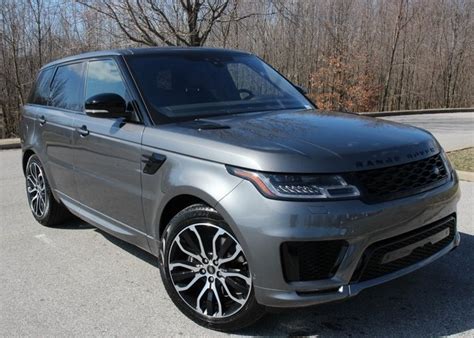 1.04 cr for 3.0l tdv6 s diesel and goes up to rs. Range Rover Sport Grey 2019