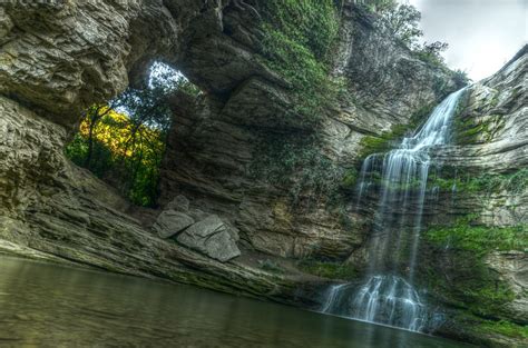 La Foradada Waterfall Àngel Crehuet Flickr