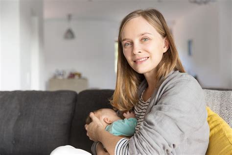 How To Support New Moms 5 Simple And Powerful Ways To Support A New
