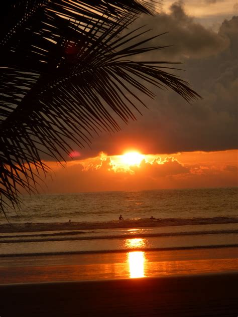 Hotel Catalina Playa Jaco Costa Rica: Photos taken @ sunset time today :)